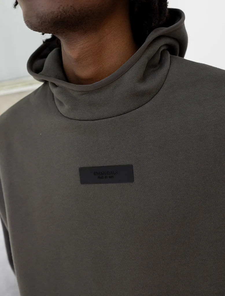 PULLOVER HOODIE