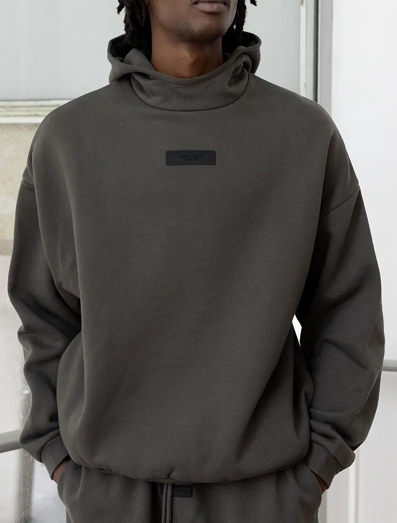 PULLOVER HOODIE